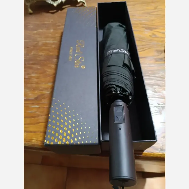 چتر اتومات شارژی مشکی برند RST مناسب تمام سنین