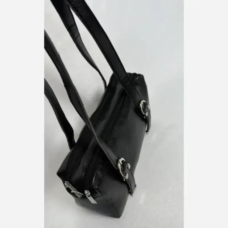 کیف دوشی چرمی سگکدار مشکی و قهوهای ابعاد 27 در 15 با دو زیپ